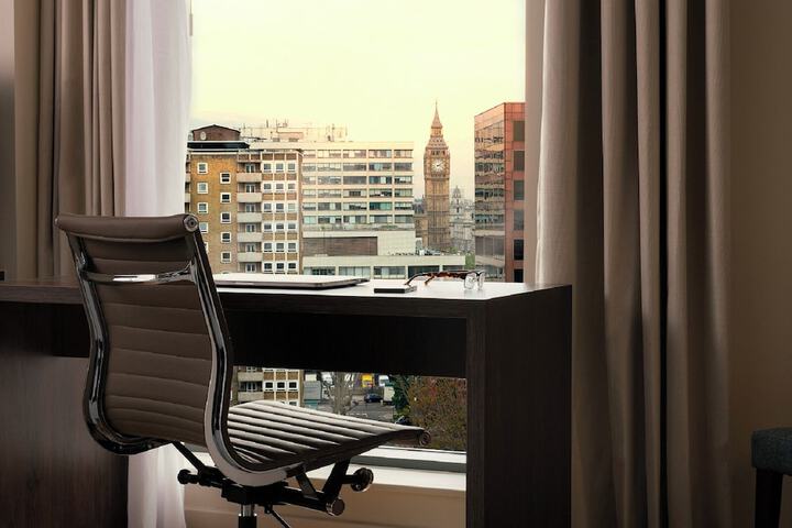Hotel 65 of 67