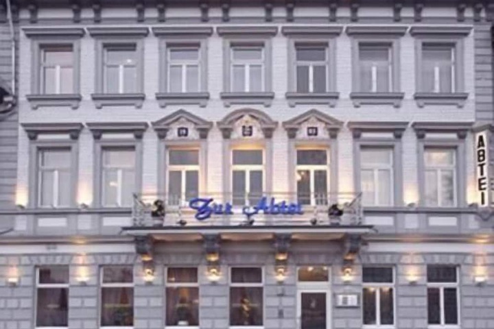 Hotel 56 of 59