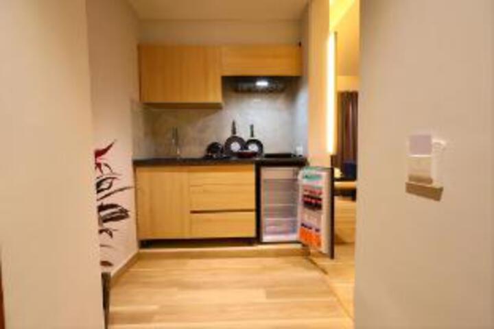 Room 4 of 23