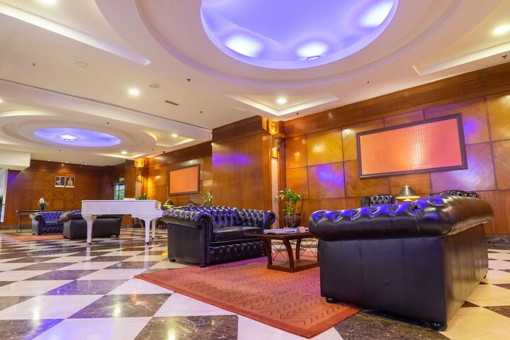 Hotel Interior 4 of 45