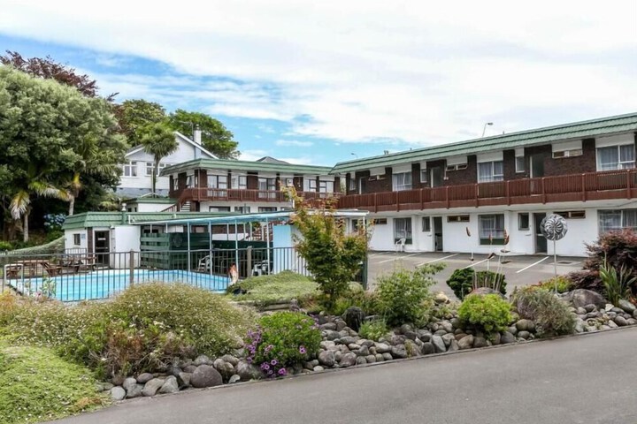 Hotel 69 of 72