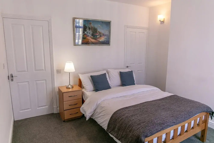Room 3 of 13