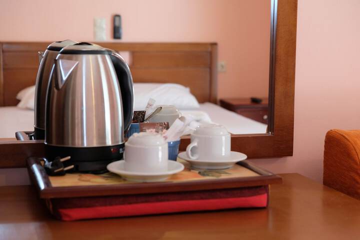 Breakfast/Coffee Service 6 of 12