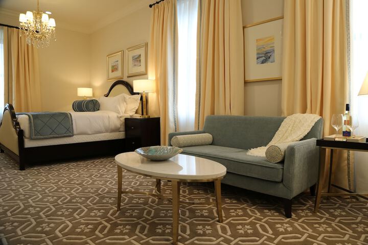 Room 5 of 79