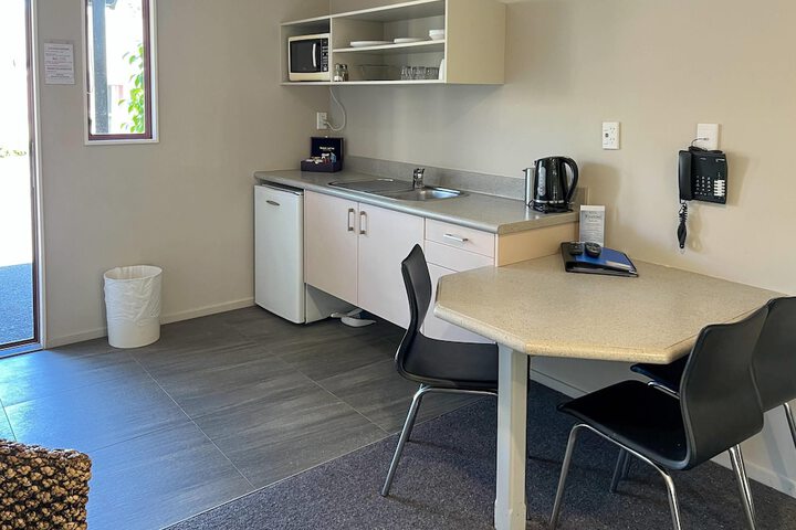 Room 42 of 302
