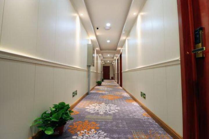 Harbin jinyuelai Hotel
