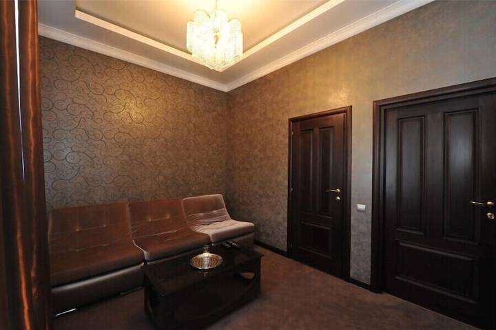 Room 19 of 33