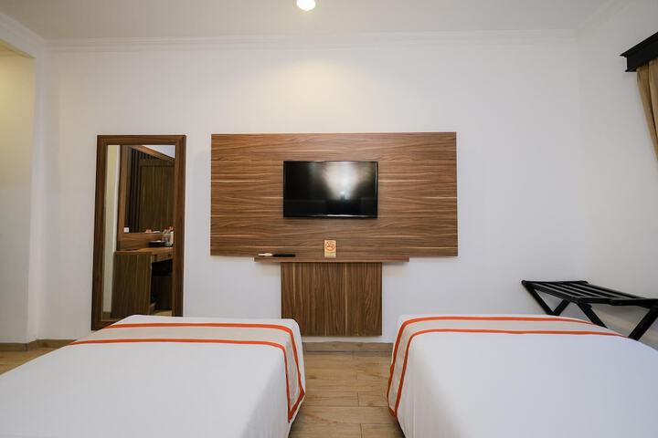 Room 14 of 74