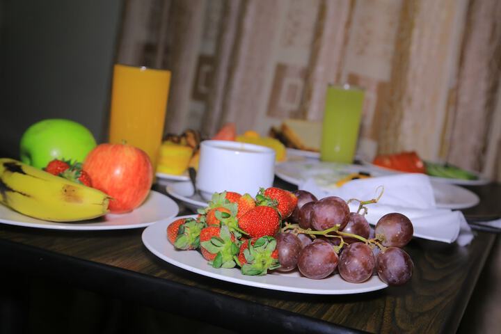 Breakfast/Coffee Service 50 of 61