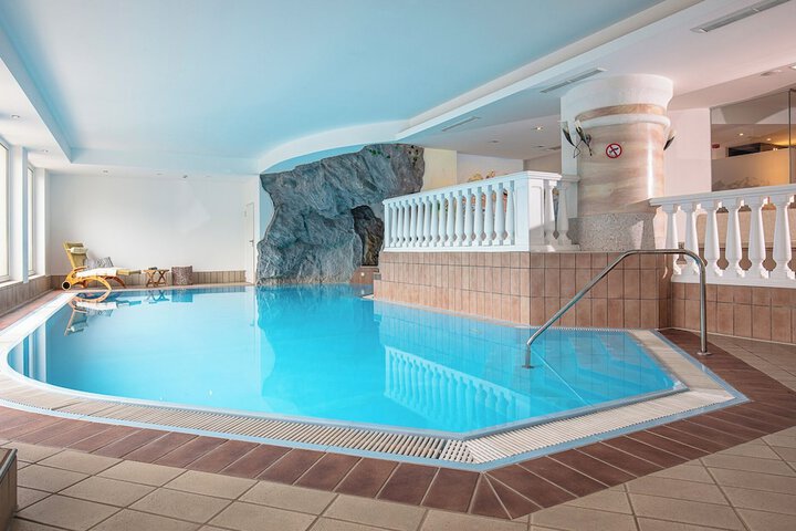 Pool 97 of 172