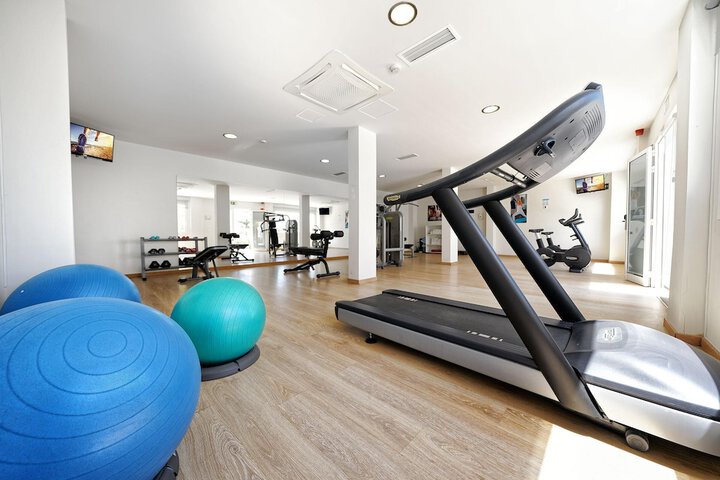 Health and Fitness 115 of 313