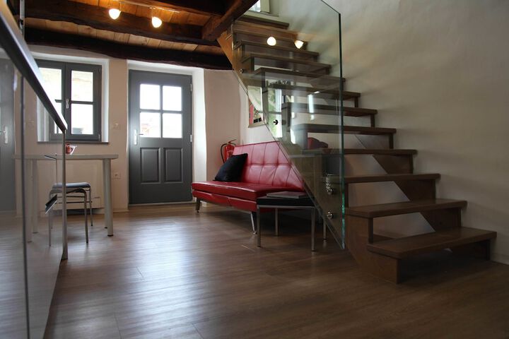 Room 16 of 41