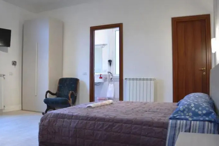 General 4 of 10
