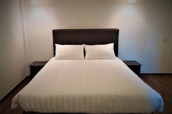 Room 22 of 46