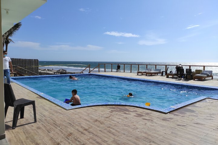 Pool 46 of 107