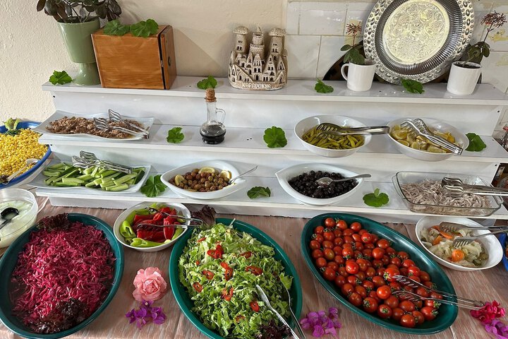 Dining 48 of 60