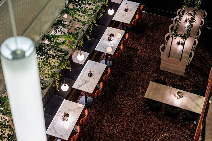 Dining 73 of 93