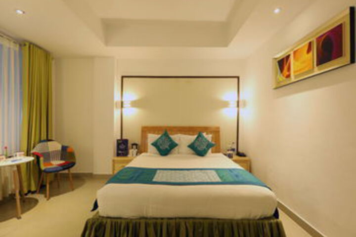 Room 14 of 31