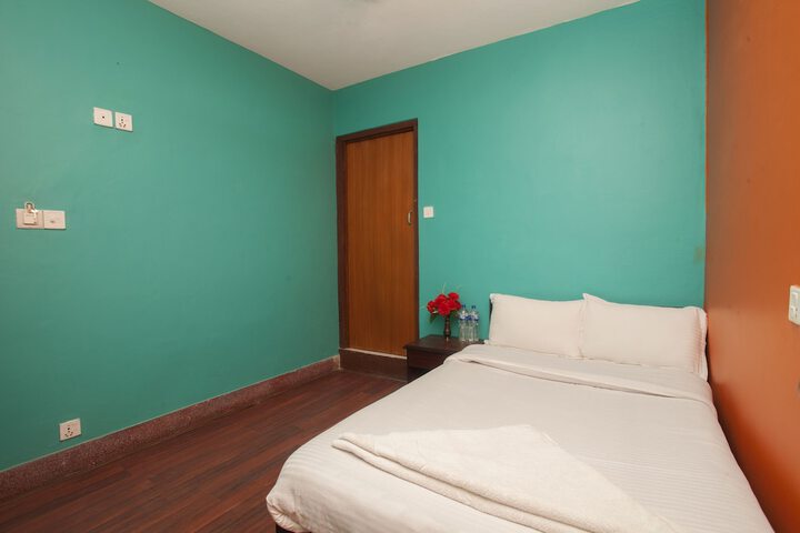Room 45 of 94