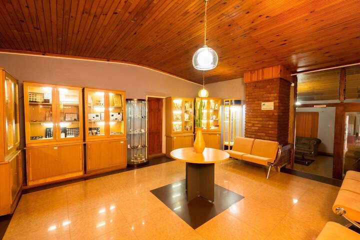 Hotel 2 of 46