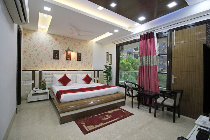 Room 15 of 78