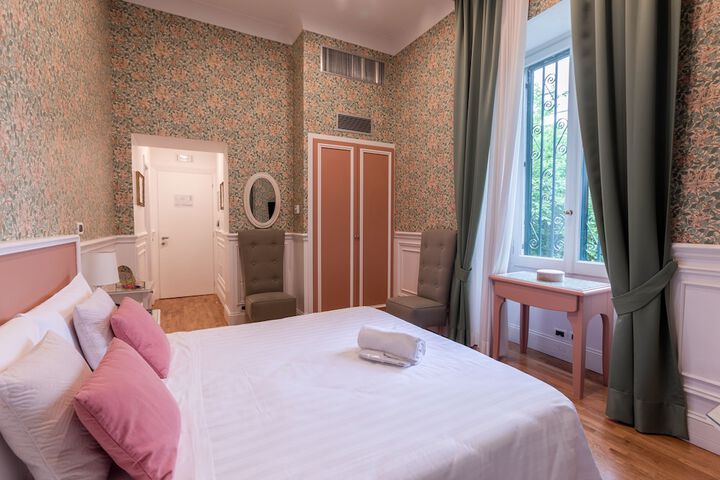Room 34 of 116