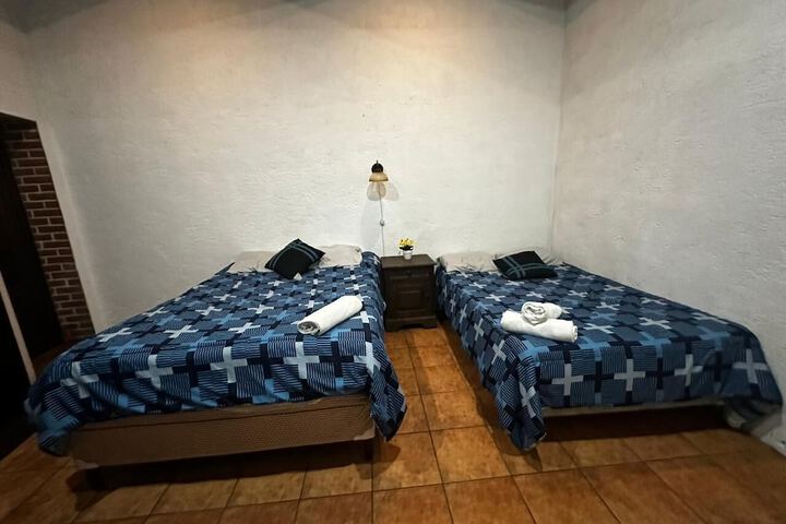 Room 10 of 30