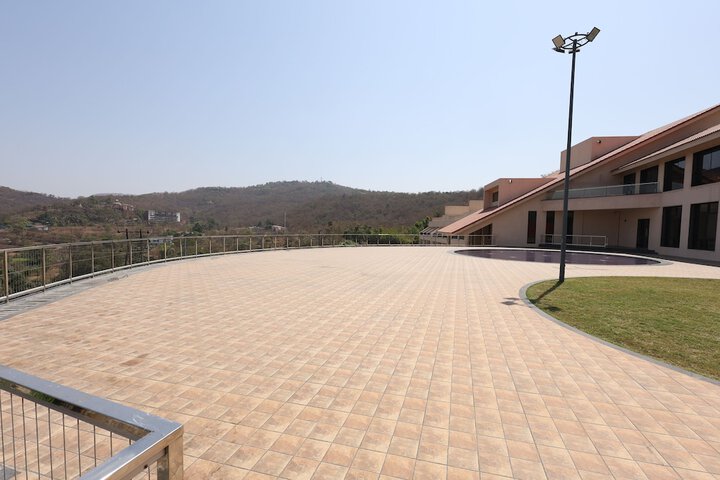 Hotel 65 of 77