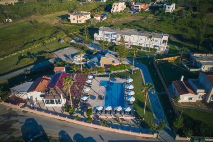 Hotel 18 of 23
