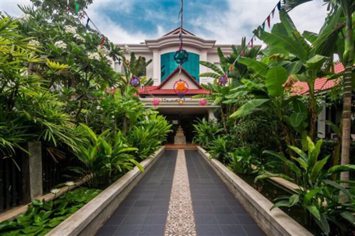 SILK DANGKOR BOUTIQUE HOTEL