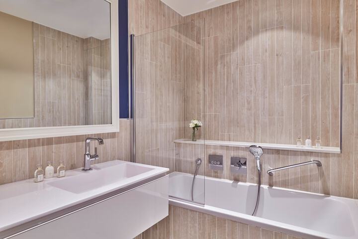 Bath Interior