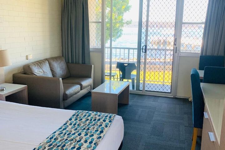 Room 14 of 53