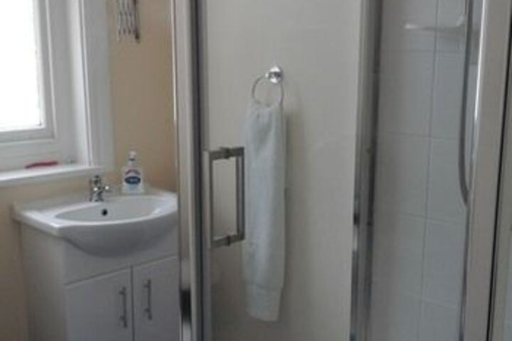 Room 2 of 29