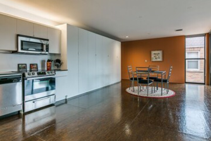 Room 8 of 26