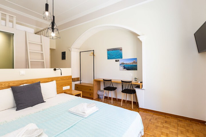 Room 15 of 78