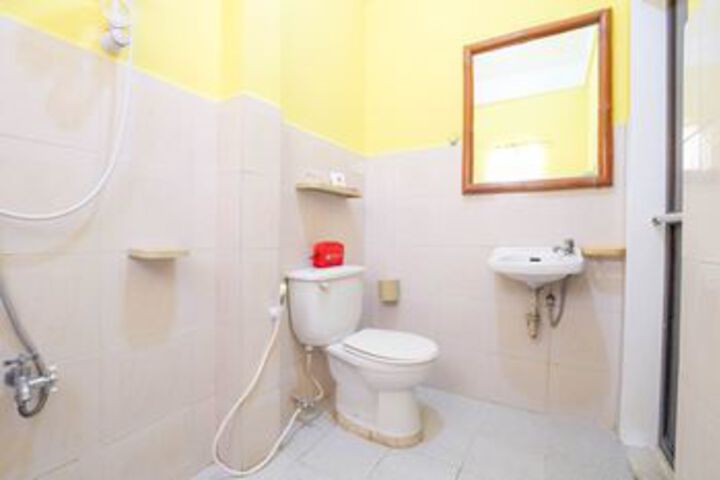 Room 6 of 84