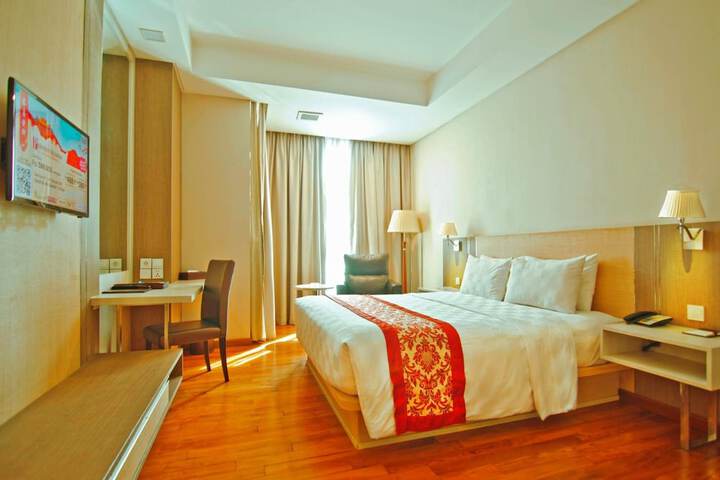 Room 14 of 55