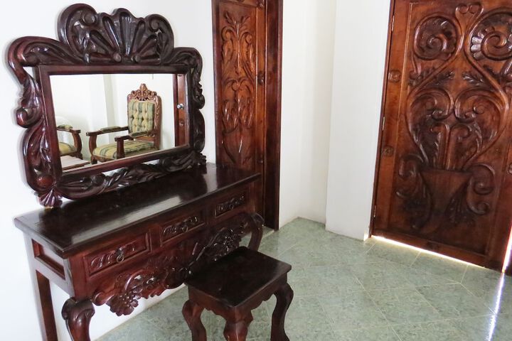Room 10 of 75