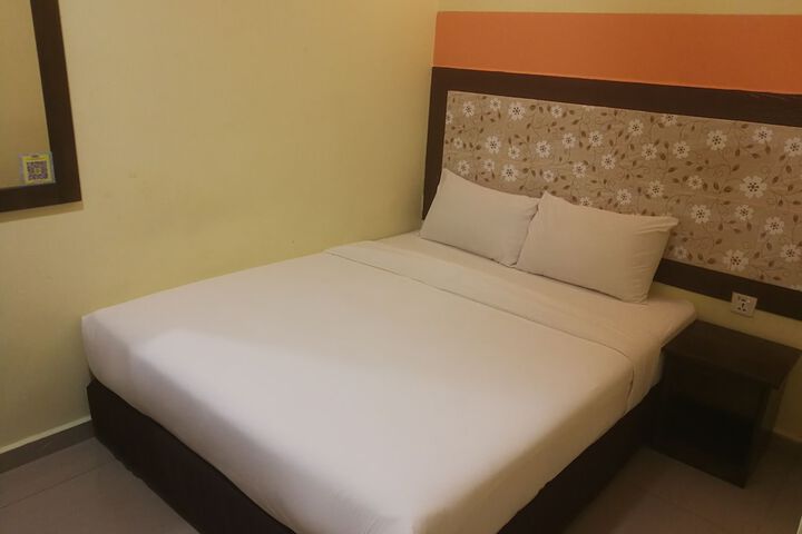 Room 21 of 31