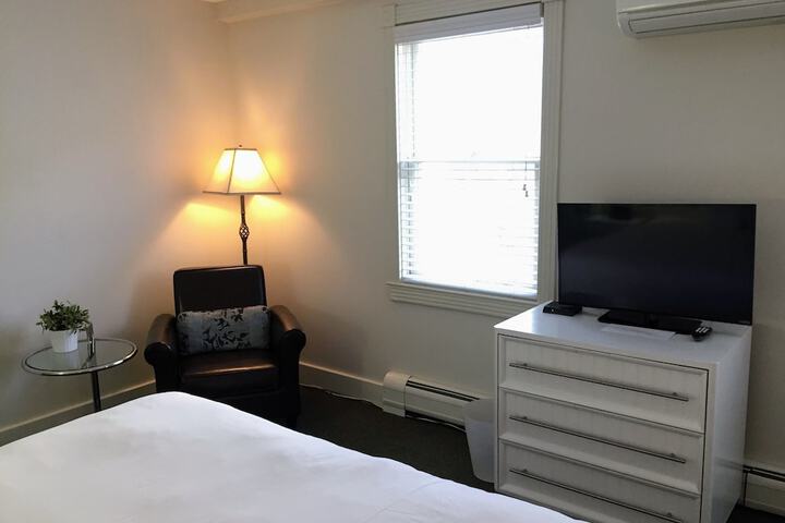 Room 41 of 168