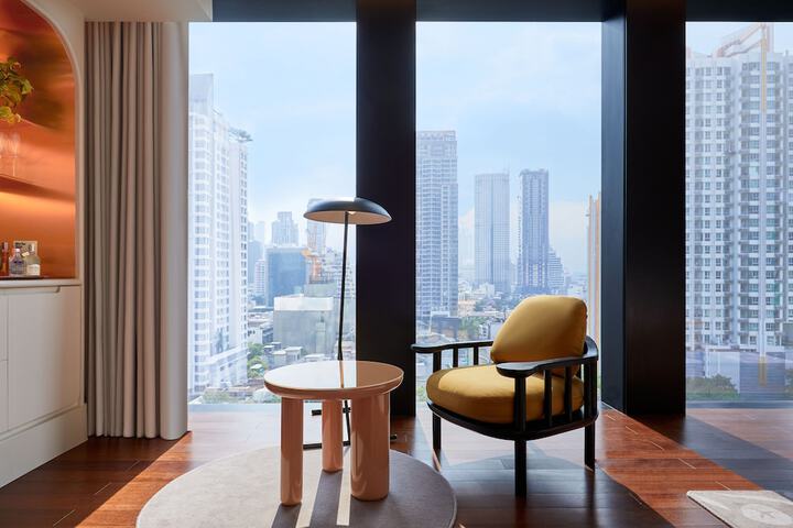 Room 21 of 141