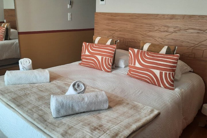 Room 5 of 73