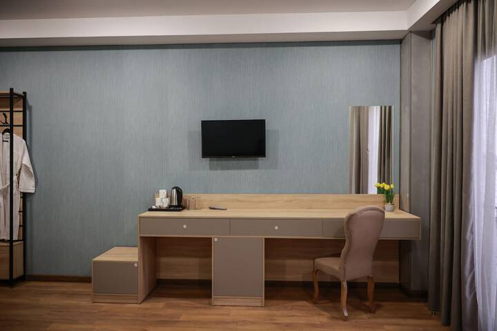 Room 29 of 42