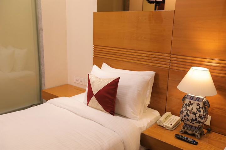 Room 17 of 55