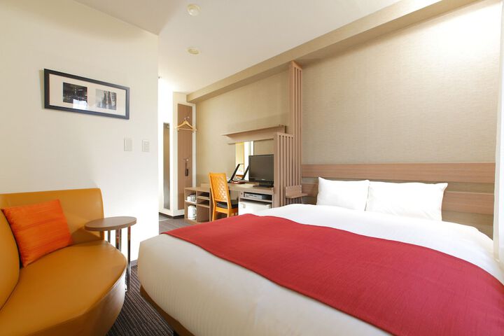 Room 8 of 41