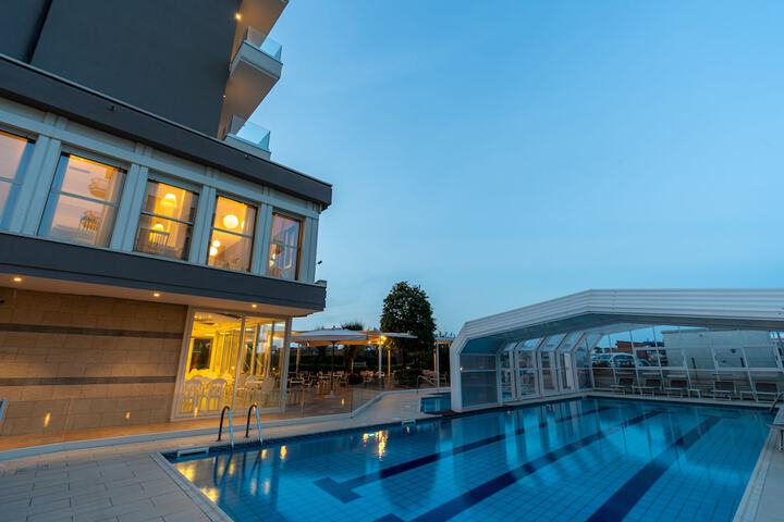 Pool 48 of 79