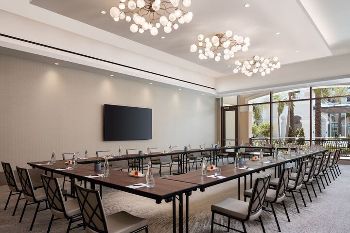 Meeting facility