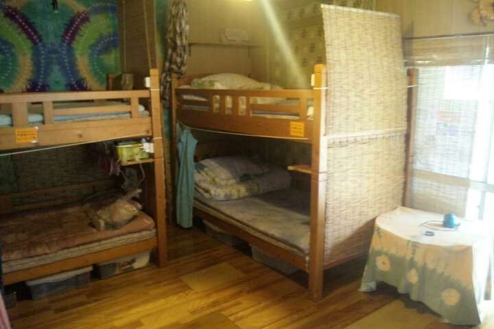 Room 2 of 31