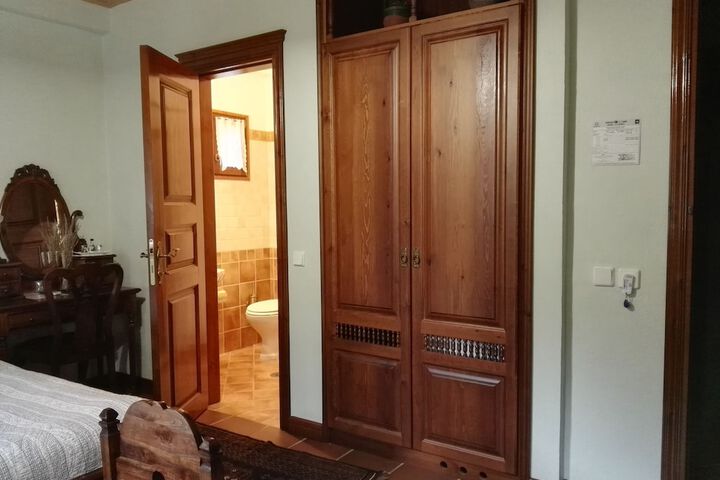 Room 21 of 94