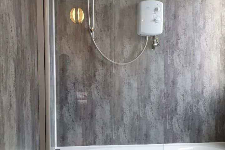 Room 6 of 74